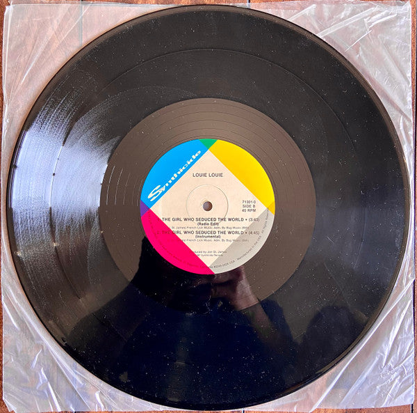 Louie Louie (2) : The Girl Who Seduced The World (12", Single)